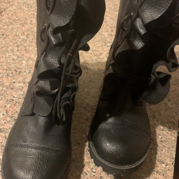 Dolce Boot - Picture 3 of 4